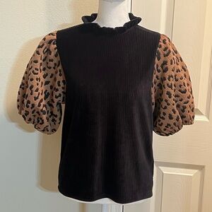 THML Leopard Print Puff Sleeves Top